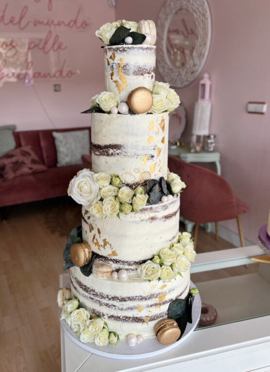 Tarta decorada de boda