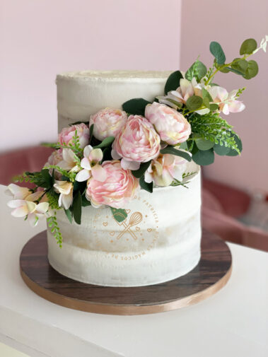 tarta boda clásica naked floral