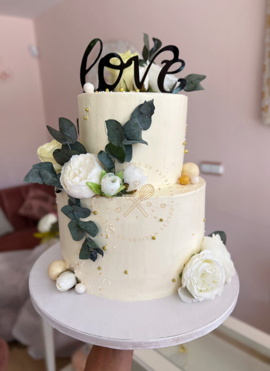 Tarta boda con flores