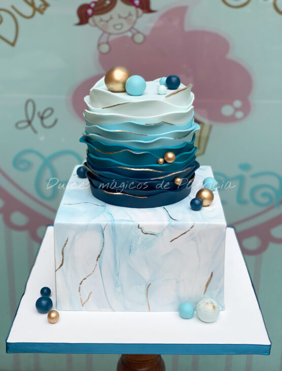 Tarta decorada fondant personalizada boda madrid