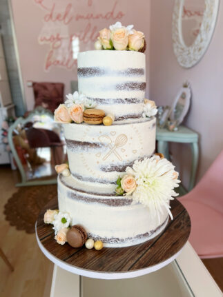 wedding naked cake