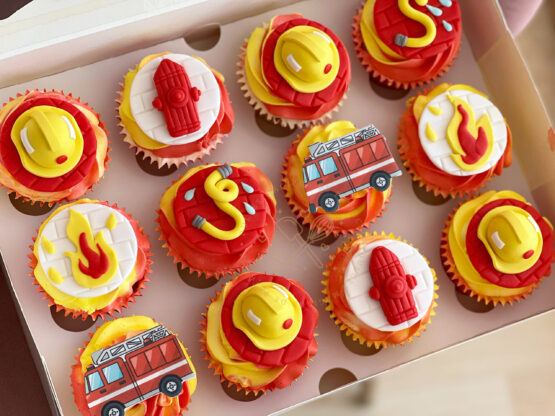 Cupcakes bombero