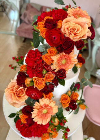 tarta-boda-naranja-rojo-mentidero