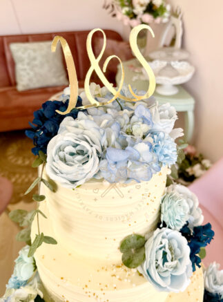 tarta-boda-flores-azules
