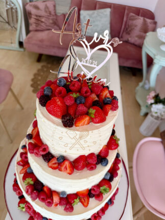tarta-boda-frutos-rojos