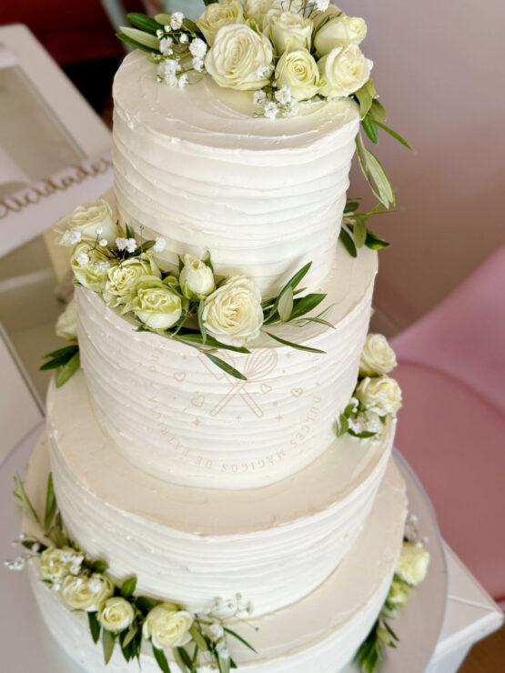 tarta-boda-flores-blanca