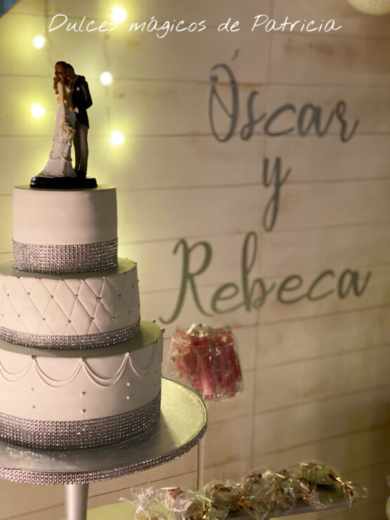 Tarta decorada fondant personalizada boda madrid