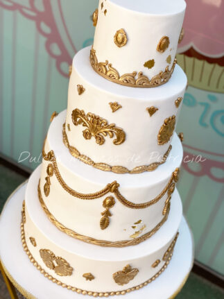 Tarta decorada fondant personalizada boda madrid