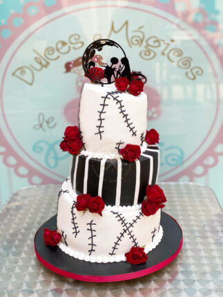 Tarta decorada fondant personalizada boda madrid