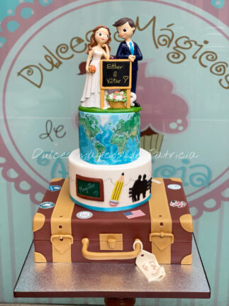 Tarta decorada fondant personalizada boda madrid
