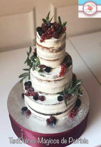 naked cake boda frutos rojos