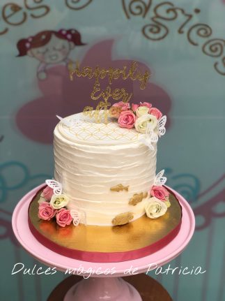 tarta boda crema flores rosas