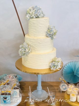 tarta boda hortensias azules alcalá