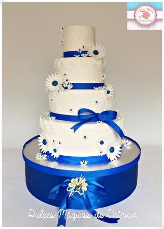 tarta boda margaritas alcala azul