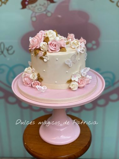 tarta boda romántica flores