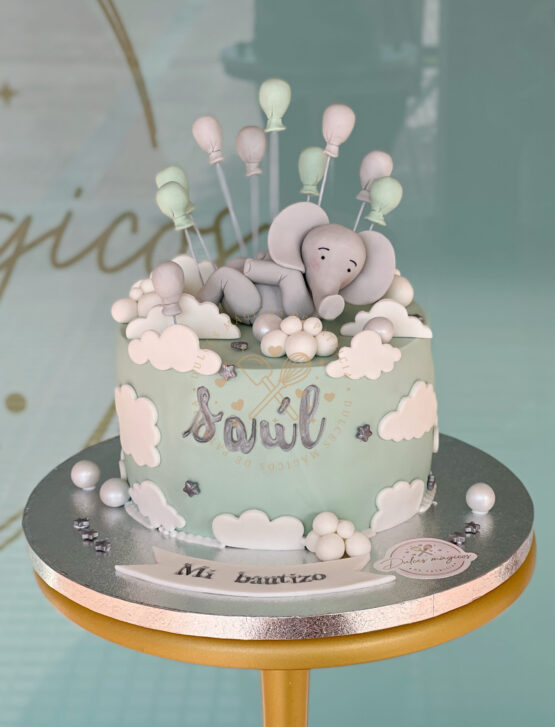 Tarta decorada bautizo elefante