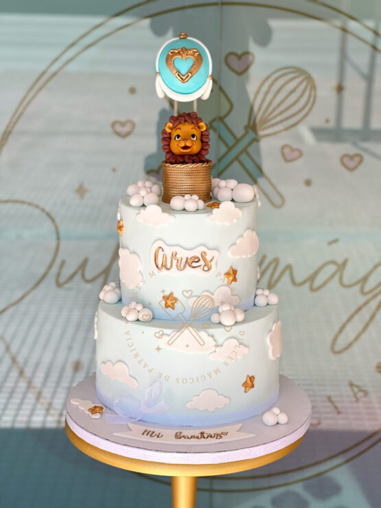 Tarta decorada bautizo león