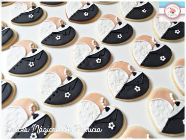 galletas boda negro blanco novios corazones