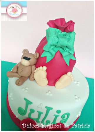 Tarta bebé huevo bautizo