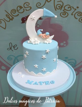 tarta luna bebé