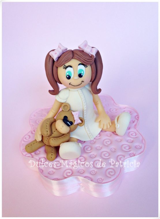 Modelado niña con osito