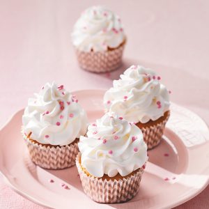 Preparado enchanted cream funcakes-cupcakes