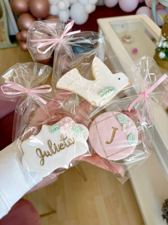 Galletas bautizo/comunión con palomas