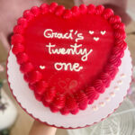 Tarta corazón roja