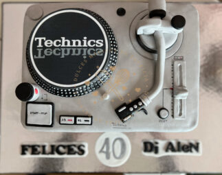 Tarta plato dj Technics