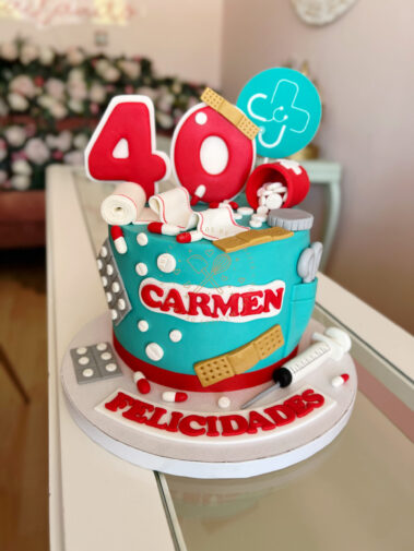 Tarta decorada enfermera