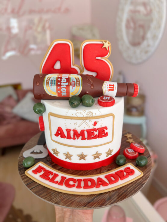 Tarta decorada Mahou