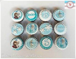 Cupcakes decorados temática Frozen