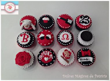 Cupcakes decorados varios