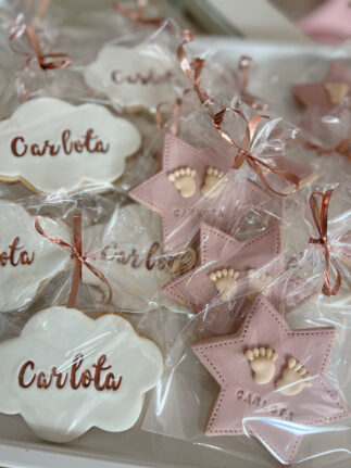 Galletas decoradas Bautizo nubes y pies
