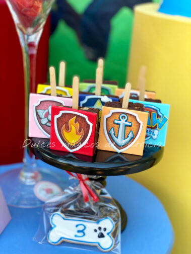 Mesa dulce Patrulla canina