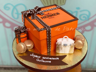 Tarta decorada caja Hermes