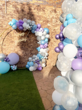 Decoración globos cumple Frozen