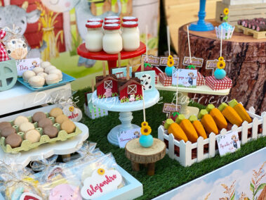 Mesa dulce y decoración cumpleaños La granja