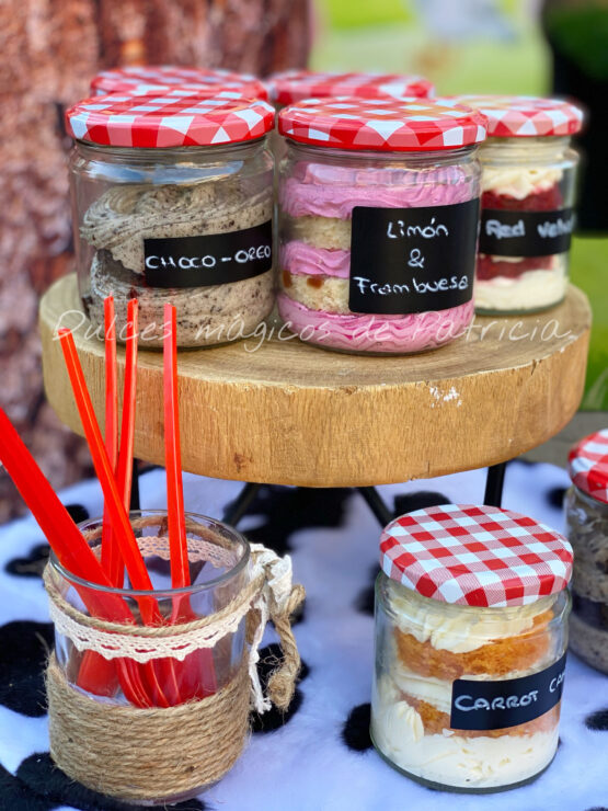 Mesa dulce y decoración cumpleaños La granja