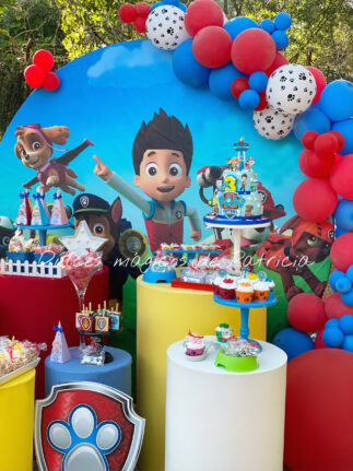 Mesa dulce Patrulla canina