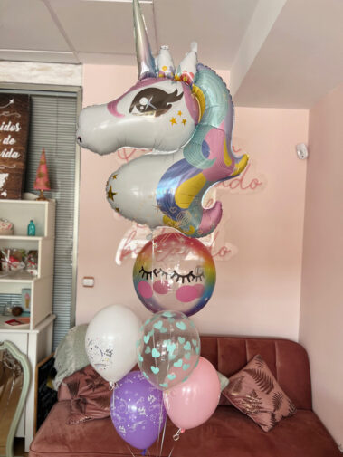 Decoración globos unicornio