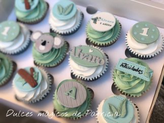 Cupcakes decorados temática Koala 1 añito