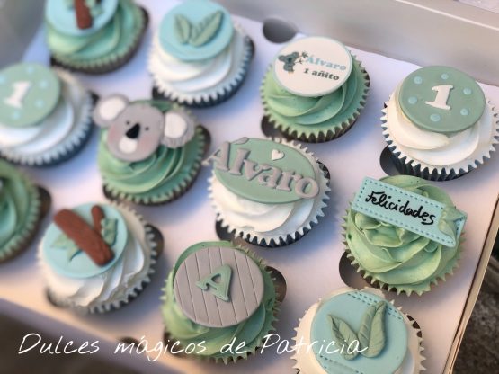 Cupcakes decorados temática Koala 1 añito