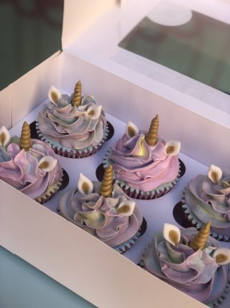 Cupcakes decorados temática unicornio