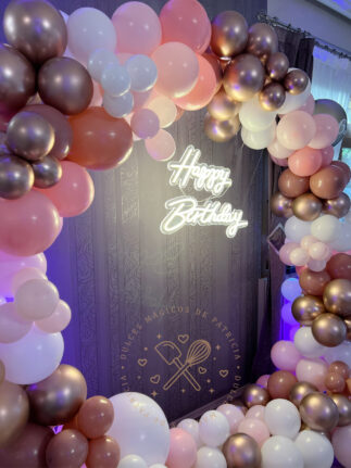 Arco de globos Happy Birthday