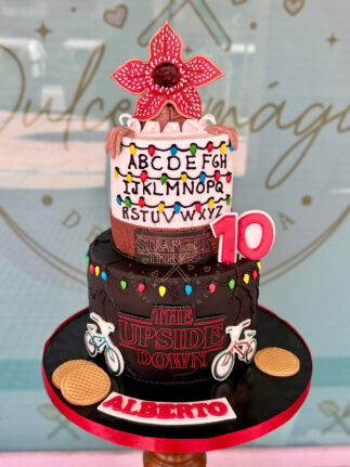 tarta-stranger-things