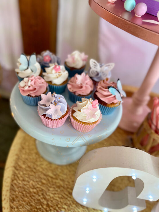 mini cupcakes mariposas y flores