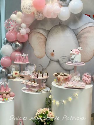 Mesa dulce cumpleaños elefante