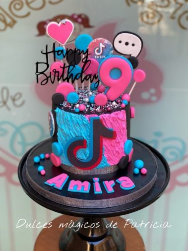 Tarta tik tok madrid