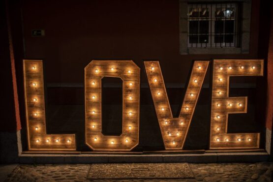 Letras madera LOVE